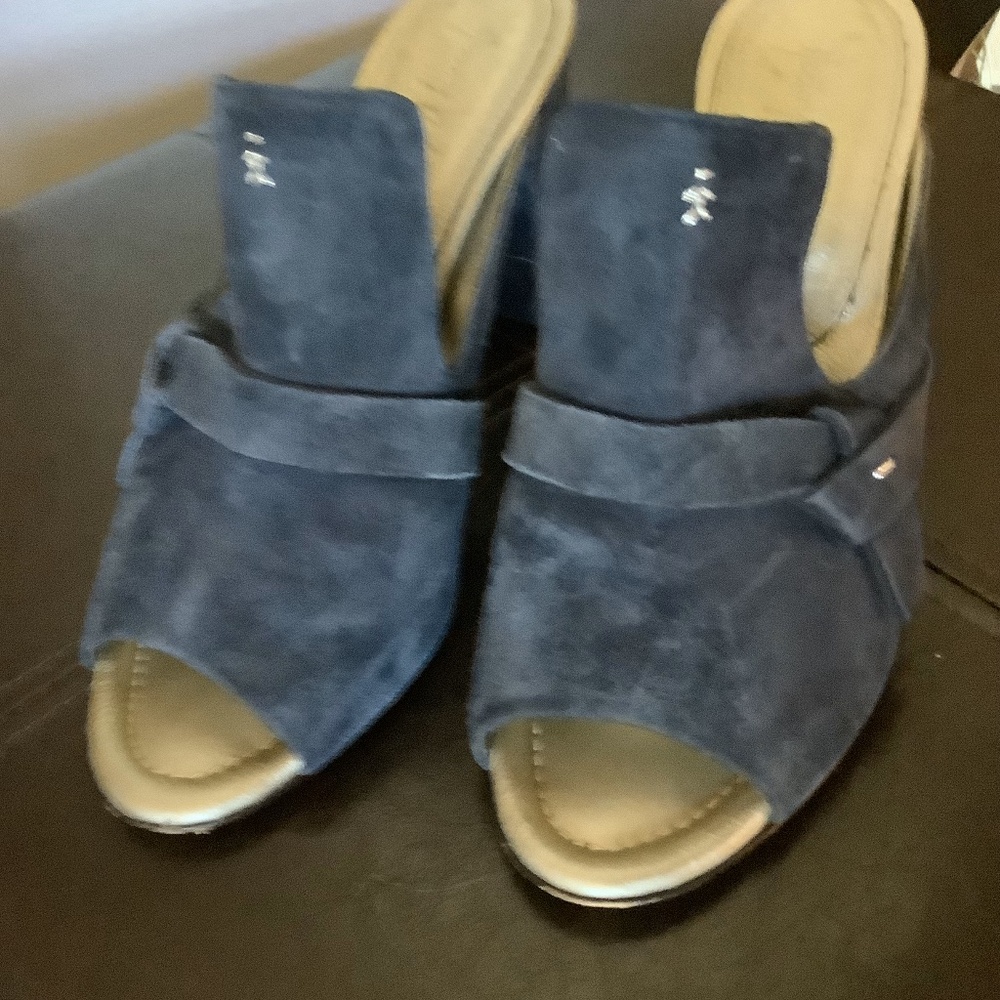 sandles